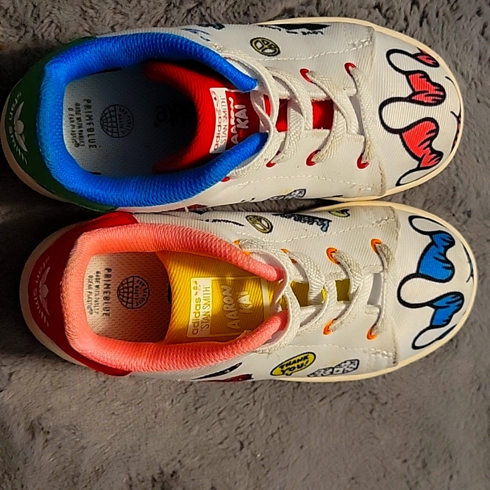 Toddler Adidas Stan Smith sneakers